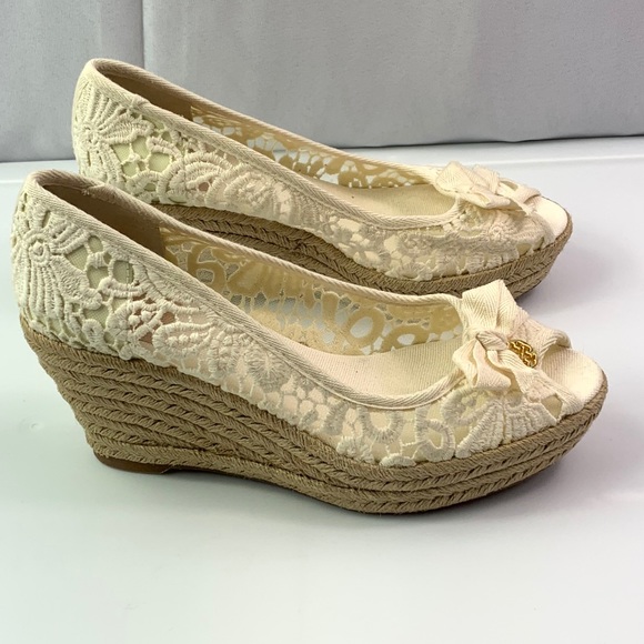 TORY BURCH LACE JACKIE ESPADRILLE WEDGE size 8.5B